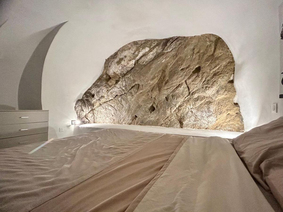 Cave House Menton