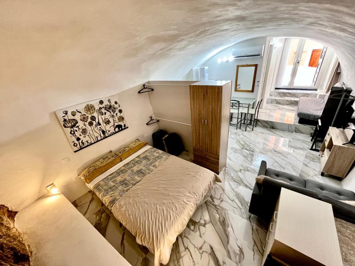 Cave House Menton
